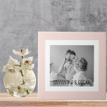 Azulejo De Cerâmica Presente Simples de Foto da Família Moderna Pastel<br><div class="desc">Presente Simples de Foto da Família Moderna Pastel Rosa</div>