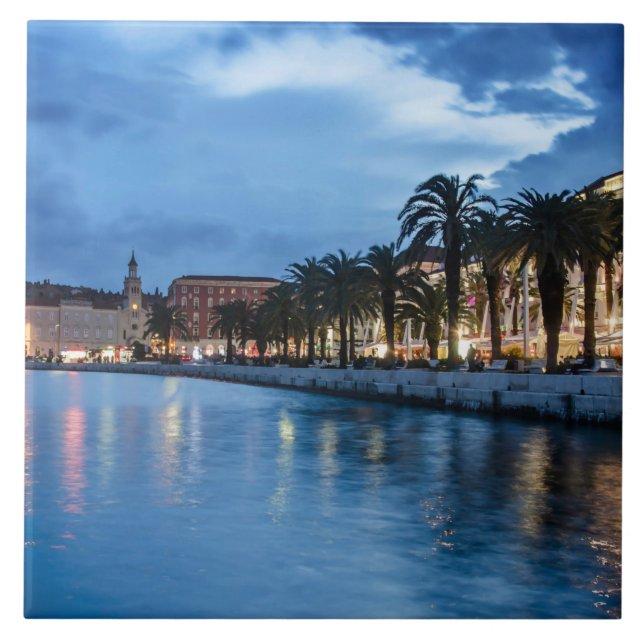 Azulejo De Cerâmica Promenade dividido na Croácia (Frente)
