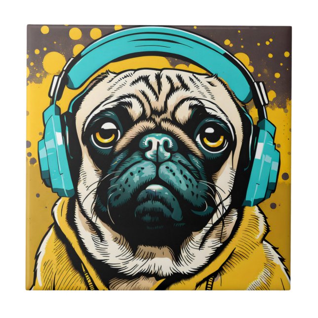 Azulejo De Cerâmica Pug vestindo fones de ouvido (Frente)