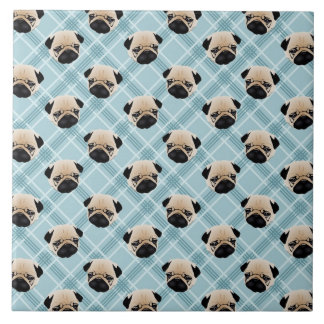 Azulejo De Cerâmica Pugs na xadrez azul