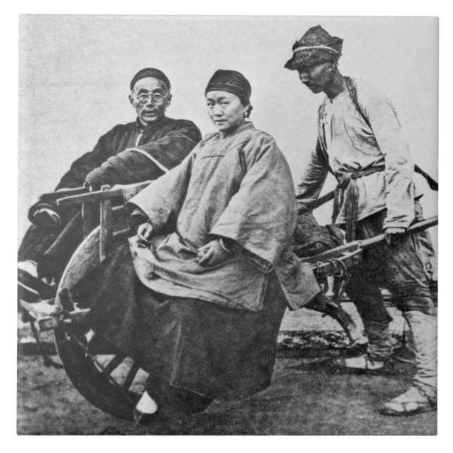 Azulejo De Cerâmica Rickshaw chinês, c.1870 (foto de b/w) (Frente)