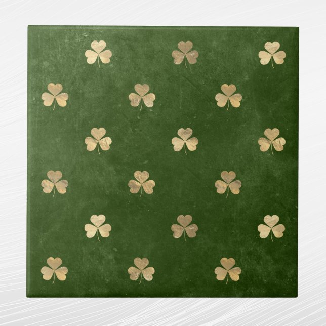Azulejo De Cerâmica Shamrock Dourado Elegante Verde (Criador carregado)