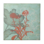 Azulejo De Cerâmica Silhueta de Flores Vermelhas em Fundo Teal<br><div class="desc">Três flores vermelhas contrastam com um fundo especial nesta pintura de Megan Meagher. Uma silhueta de outra flor se inclina da esquerda da impressão. Uma peça simples com muita coisa acontecendo. Isso seria um belo presente para um amigo ou amado que gosta de arte!</div>