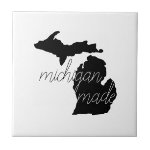 Azulejo De Cerâmica Silhueta Preta Com Tipografia Feita Em Michigan
