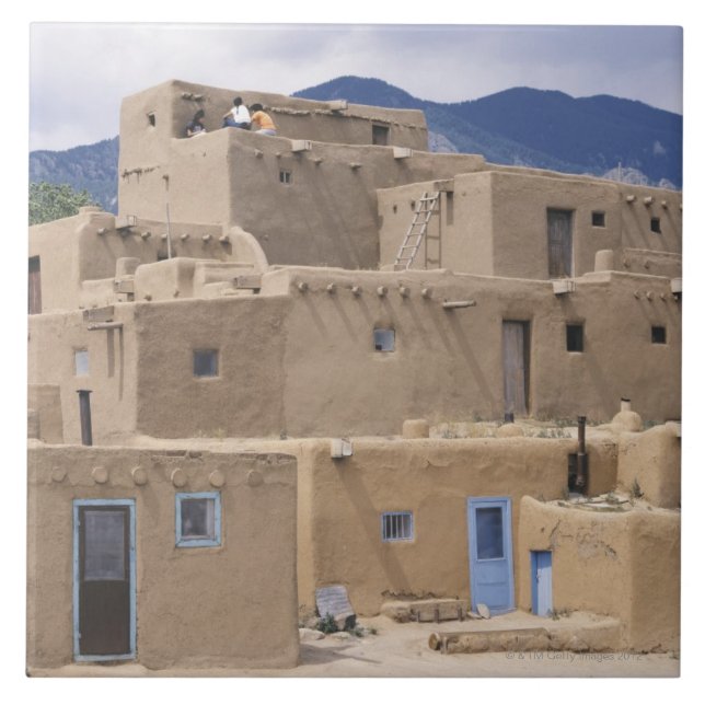 Azulejo De Cerâmica Situado no vale de um tributário pequeno de (Frente)