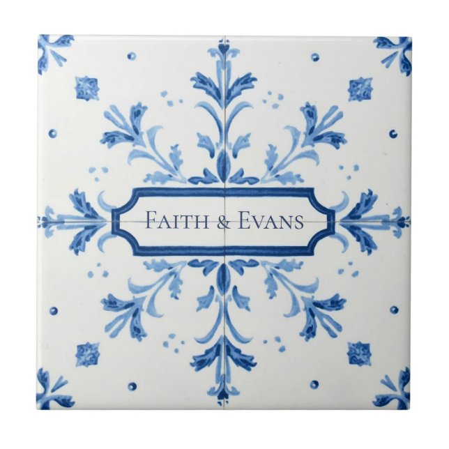 Azulejo De Cerâmica Snowflake pattern blue & white holiday custom name (Frente)