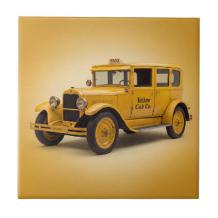 Azulejo De Cerâmica Táxi Amarelo dos Anos 1920 em Fundo Amarelo