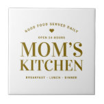 Azulejo De Cerâmica Tipografia Cozinha da Mãe Personalizada<br><div class="desc">Tipografia Azulejo de cerâmica personalizada da cozinha da mãe</div>