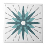 Azulejo De Cerâmica Turquesa e Silver Starburst<br><div class="desc">Azulejo moderno com um grande estrelo retro turquesa ousado servindo de ponto focal, complementado por elementos modernos de design de estrelo prateado. Design celeste moderno em negrito numa paleta de cor branca e turquesa. Um design de uma coleção coordenadora. Projetado como um modelo, crie seu próprio design personalizado usando os...</div>