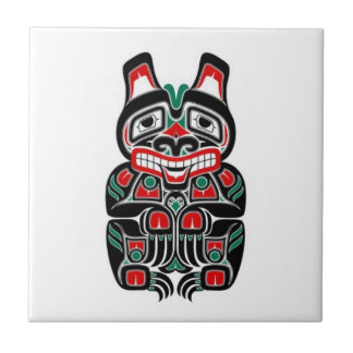Azulejo De Cerâmica Urso vermelho e verde do espírito do Haida
