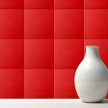 Azulejo De Cerâmica Vermelho Luscioso brilhante de cor sólida<br><div class="desc">Design vermelho límpido e brilhante de cor sólida.</div>