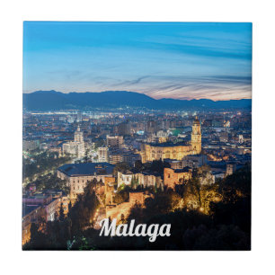 Azulejo De Cerâmica Visão noturna da Catedral de Málaga em Málaga, Esp