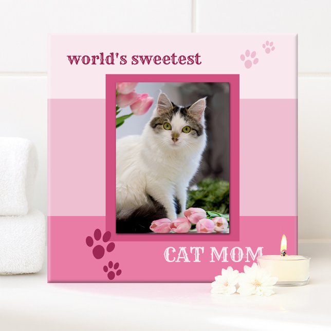 Azulejo de Foto de Gato de Gato Gótico em Linho Ro (Cute tile featuring a photo of your own favorite kitty framed by a pink striped design with cat paws)