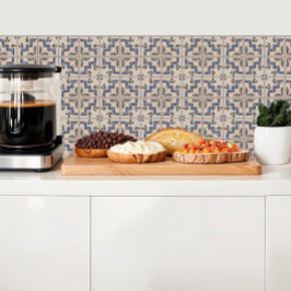 Azulejo de inspiração medieval com motivos botânic