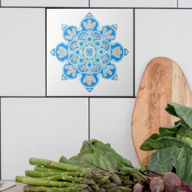 Azulejo decorativo cerâmico com medalhão azul clar (light blue medallion tile for kitchen or bath.)