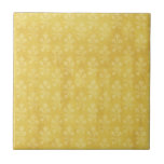 Azulejo Floral de Algodão Amarelo<br><div class="desc">Bonito padrão floral em branco macio sobre um fundo amarelo de manteiga,  ligeiramente angustiado.</div>