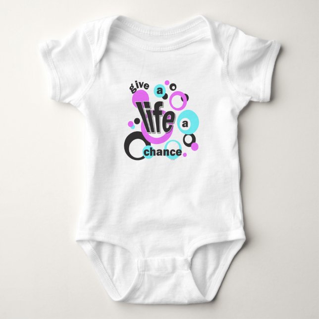 Baby t-shirt or one-piece. (Frente)