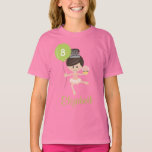 Ballerina Birthday Kids Ringer T-Shirt Brunette<br><div class="desc">Nossas camisas de aniversário bonitas de bailarina podem ser personalizadas com a idade da garota de aniversário no balão e personalizadas com seu nome abaixo dele. Uma bailarina salta pelo ar vestindo uma tutu tiara e rosa e um leotard com um cupcake numa mão e um balão na outra. Trabalho...</div>