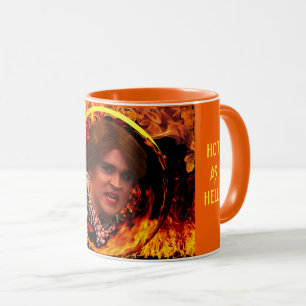 Bambi está quente como caneca de café do inferno