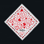 Bandana Banda do dia do namorados Corações vermelhos e nom<br><div class="desc">Bela bandana do Dia do Namorados. Corações vermelhos e insetos femininos Personalize com seu nome de animais de estimação</div>