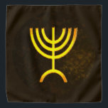 Bandana Chama de Menorah<br><div class="desc">Uma rendição digital do menorah sete-ramificado judaico (hebraico: מְנוֹרָה). O menorah sete-ramificado, usado no santuário portátil setup por Moses na região selvagem e mais tarde no templo em Jerusalem, foi um símbolo do judaísmo desde épocas antigas e é o emblema na brasão do estado de Israel moderno. O kohanim iluminou...</div>