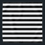 Bandana com risca branca e preta<br><div class="desc">Esta bandana bonita é o acessório perfeito para você,  seu filho ou seu cachorro favorito.</div>