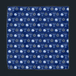 Bandana Hanukkah Blue Menorah Dreidel Pattern Chanukah<br><div class="desc">Legal Hanukkah bandana em azul bonito com um legal padrão de estrela judaica,  sonho para diversão jogos de Chanukah e menorah judaica para o feriado.</div>