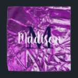 Bandana Monograma Personalizado Luxurioso Roxo Personaliza<br><div class="desc">Design Luxuosa Trendy Catchy que vai impressionar você e as pessoas ao seu redor. Além disso, você pode adicionar seu toque para personalizar e personalizar o design no seu modo de torná-lo especial. seu presente parecerá tão especial e tão diferente e tudo isso sem sacrificar a luxúria e o estilo...</div>