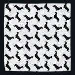 Bandana Silhueta preta Dachshund em branco ou qualquer cor<br><div class="desc">Silhueta preta de Dachshund em branco ou qualquer preto colorido esboçada em silhuetas esboçadas em branco ou em qualquer fundo colorido do Dachshund de pernas curtas,  amado pelos donos por seu temperamento sofisticado e inteligente. Vermelho para furar texugos e outros hambúrgueres,  o cão minúsculo não tem pouco de personalidade</div>