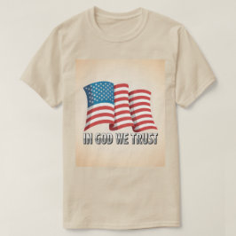 Bandeira Americana em Deus Confiamos em T-Shirt Ma