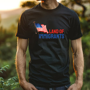 Bandeira de protesto anti-trump em T-Shirt