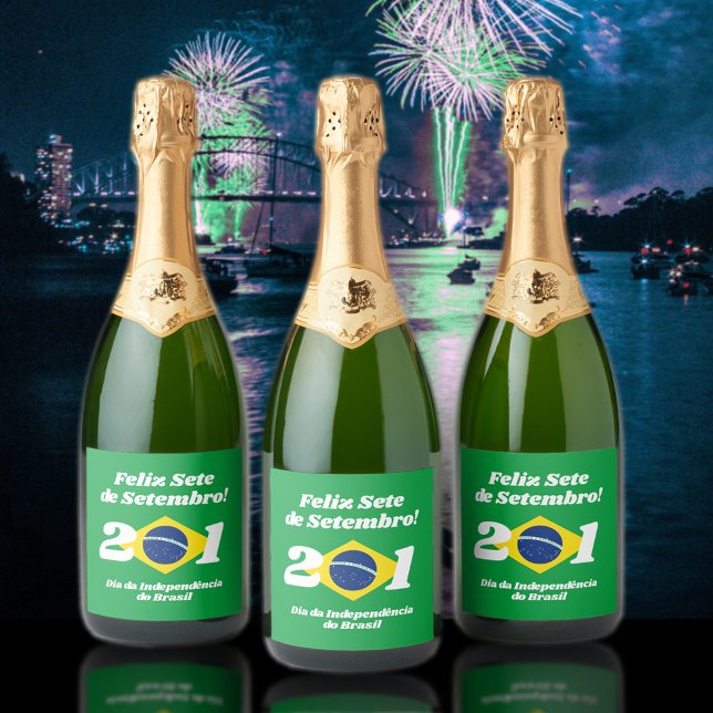 Bandeira do Dia da Independência do Brasil (Brazil Independence Day Champagne Bottles Cover Photo.)