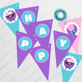 Bandeirinha Bebê Doll Feliz Aniversário Prendendo Banner