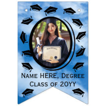 boné de formatura de 16 fotos no céu azul