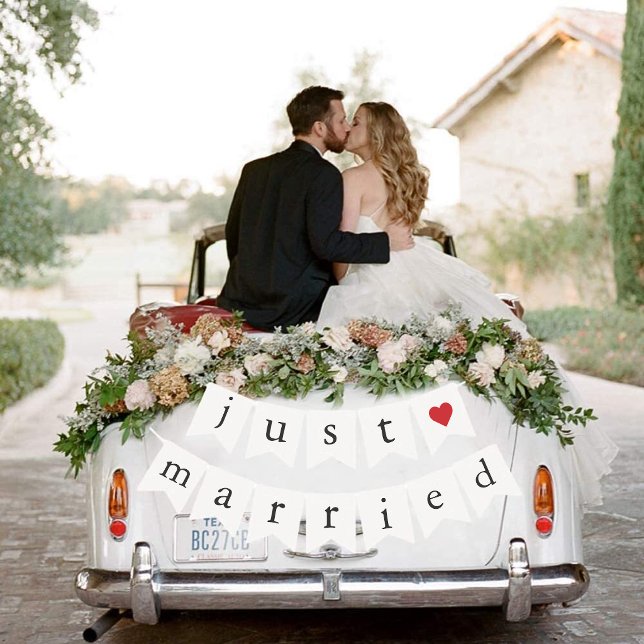 Bandeirinha Just Married Wedding Getaway Car  (Just Married Wedding Getaway Car Bunting Flags)