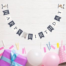 Bandeirinha Primeiro aniversário, primeira órbita ao redor do