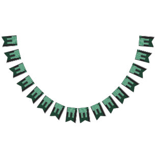 Bandeirinha um padrão verde e preto com uma árvore no meio