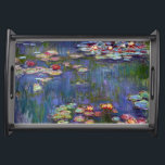 Bandeja Água Lily Pond, Monet<br><div class="desc">Oscar-Claude Monet (14 de novembro de 1840 - 5 de dezembro de 1926) era um pintor francês, fundador da pintura impressionista francesa e o mais consistente e prolífico praticante da filosofia do movimento de expressar suas percepções diante da natureza, especialmente quando aplicada à pintura plein air horizontal. O termo "impressionismo"...</div>