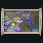 Bandeja Claude Monet Water Lily Agapanthus<br><div class="desc">Claude Monet's Water Lily e Agapanthus - Claude Monet's Water Lily e Agapanthus é uma pintura impressionista maravilhosa feita por um dos maiores artistas de flores de todos os tempos. O jardim aquático está vivo com cor e emoção, enquanto o roxo Agapanthus flui de seus caules azuis e verdes. A...</div>