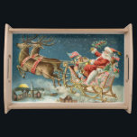 Bandeja Santa Claus Christmas Antique Sleigh Reindeer<br><div class="desc">Papais noeis de Natal no seu trenó - Esta imagem é de um antigo cartão de Natal antigo dos anos 1800. Mostra papais noeis no trenó na véspera de Natal,  com suas renas e brinquedos!</div>