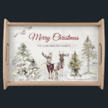 Bandeja Woodland Forest Deer Christmas com nome<br><div class="desc">Celebre a temporada de férias com sua própria bandeja de serviço personalizada! Projetado com cervos,  pinheiros florestais,  árvores cobertas de neve e uma coruja voadora. Personalize com sua própria mensagem de feriado e seu nome para criar um presente generoso que seus amigos e familiares certamente apreciarão por anos.</div>