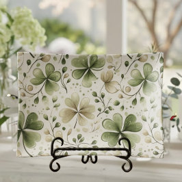 Bandejas Elegant Beige & Green Shamrocks Ring Trinket Tray