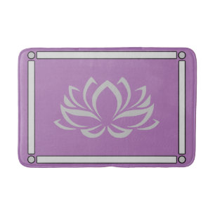 Banheiro Lotus prateado com tapete de banho de Lavanda