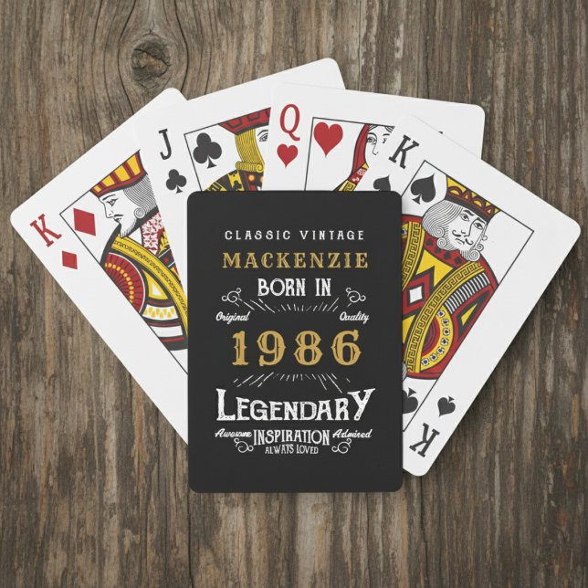 Baralho 40th Birthday Born 1986 Legend Black Gold (Born 1986 playing card. Wood background.)