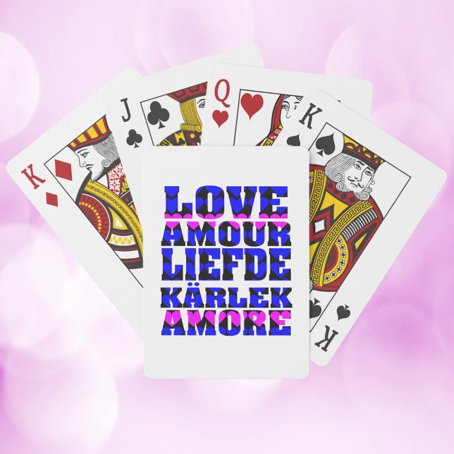 Baralho Amor em Línguas Estrangeiras Corações Cor-de-Rosa  (A deck of playing cards that says love in a variety of languages on the back with pink & blue hearts)