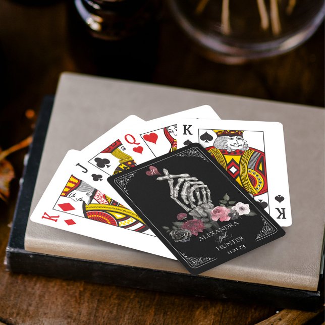 Baralho Casamento Negro do Halloween do Skeleton (Love Skeleton Hand Gesture Halloween Black Wedding Playing Cards)