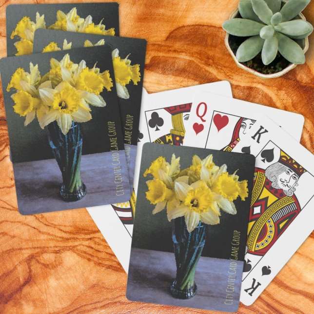 Baralho Daffodils Amarelos Vibrantes Personalizados Contin (Personalize a deck of playing cards for the family, card game group or as a birthday gift. )