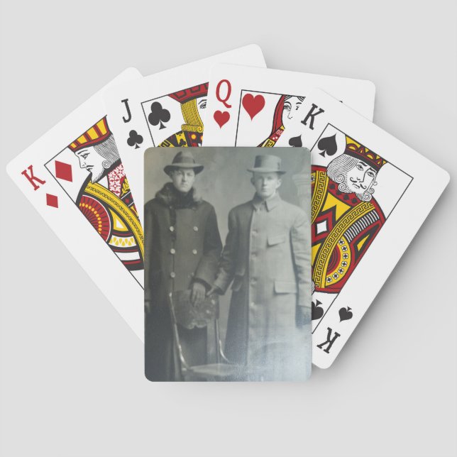 Baralho Dapper Brothers in Overcoats RPPC Foto B&W (Verso)