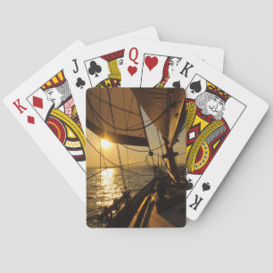 Baralho Deck do veleiro, indo para a configuração do sol