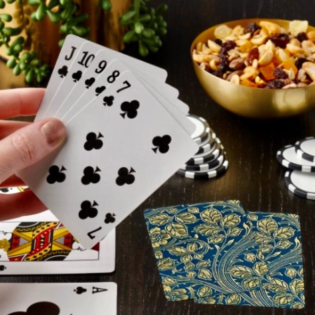 Baralho Elegância Flor de Ouro (Poker cards easy to shuffle, smooth card stock. Dimensions: 2.5" x 3.5”. 
)